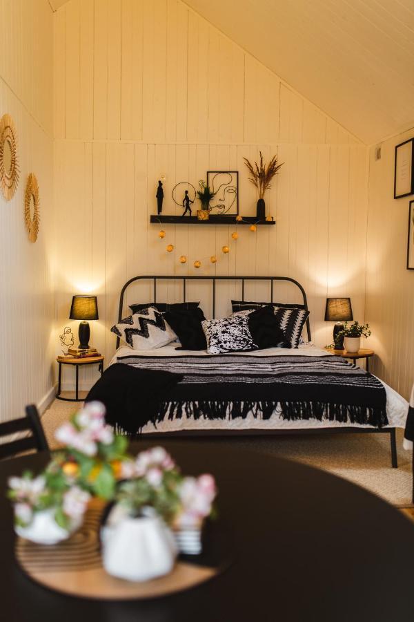 Juras Maja Ausekli Hotel Kaltene Kültér fotó