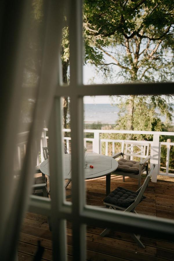 Juras Maja Ausekli Hotel Kaltene Kültér fotó